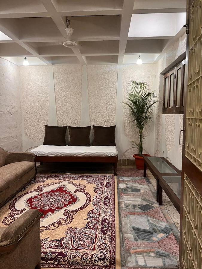 Aavaa Shanti Niwas Benares Buitenkant foto